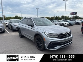 Used 2022 Volkswagen Tiguan SE R-Line image 1