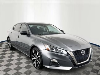 Used 2022 Nissan Altima 2.0 SR image 1