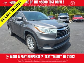 Used 2015 Toyota Highlander LE image 1