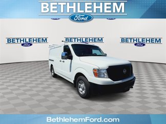 Used 2020 Nissan NV 3500 SV image 1