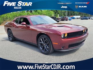 Used 2022 Dodge Challenger SXT w/ Blacktop Package image 1