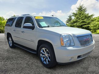Used 2012 GMC Yukon XL Denali image 1