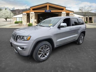 Used 2021 Jeep Grand Cherokee Limited image 1