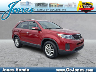 Used 2015 Kia Sorento LX image 1