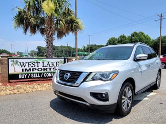 Used 2020 Nissan Pathfinder SV image 1