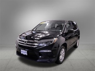 Used 2018 Honda Pilot LX image 1