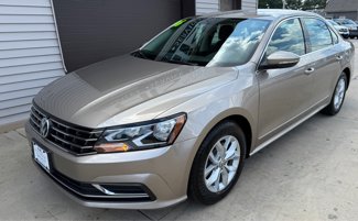 Used 2016 Volkswagen Passat 1.8T S image 1