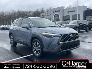 Used 2024 Toyota Corolla Cross XLE image 1
