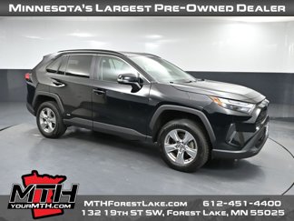 Used 2022 Toyota RAV4 XLE image 1
