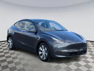 Used 2023 Tesla Model Y Long Range image 1
