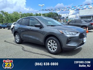 New 2025 Ford Escape Active image 1