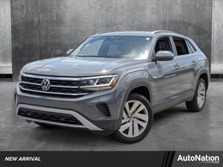 Used 2021 Volkswagen Atlas Cross Sport SE w/ Panoramic Sunroof Package image 1