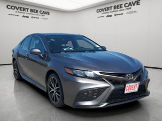 Used 2021 Toyota Camry SE image 1