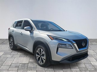 Used 2023 Nissan Rogue SV image 1