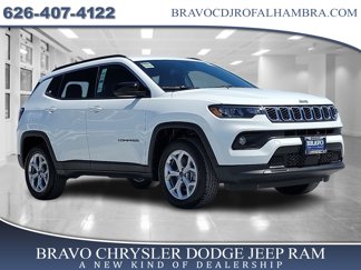 New 2025 Jeep Compass Latitude image 1