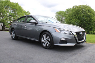 Used 2020 Nissan Altima 2.5 S image 1