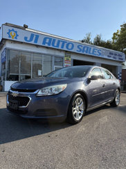 Used 2015 Chevrolet Malibu LT w/ Power Convenience Package image 1