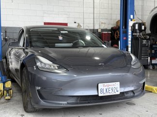 Used 2019 Tesla Model 3 Long Range image 1