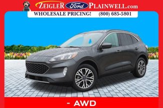 Used 2020 Ford Escape SEL image 1
