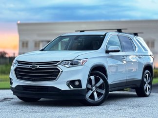 Used 2019 Chevrolet Traverse LT w/ LT Premium Package image 1