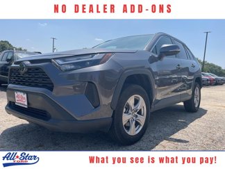 Used 2022 Toyota RAV4 XLE image 1
