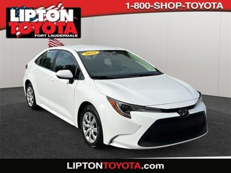 Used 2022 Toyota Corolla LE image 1