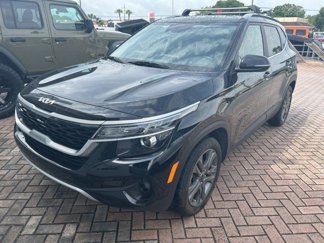 Certified 2023 Kia Seltos S w/ Navigation Package image 1