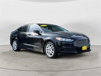 Used 2016 Ford Fusion SE image 1