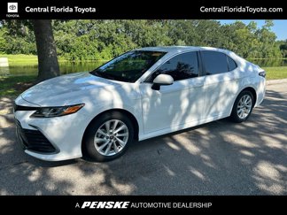 Used 2021 Toyota Camry LE image 1