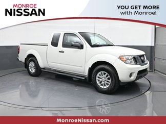 Used 2019 Nissan Frontier SV image 1