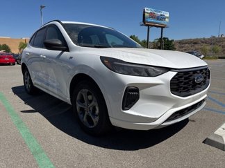 Used 2023 Ford Escape ST-Line image 1
