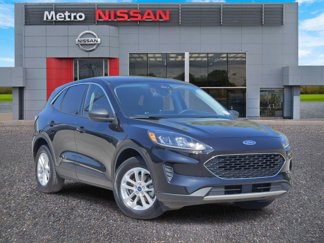 Used 2022 Ford Escape SE image 1