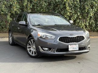 Used 2015 Kia Cadenza Premium image 1