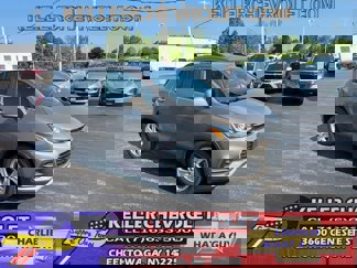 Used 2020 Chevrolet Trax LT w/ LT Convenience Package image 1