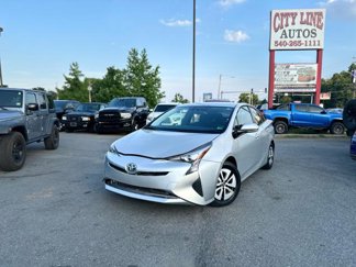 Used 2016 Toyota Prius Four image 1