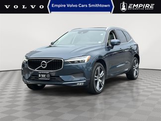 Used 2021 Volvo XC60 T5 Momentum w/ Premium Package image 1