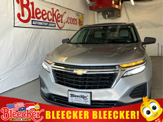 Used 2023 Chevrolet Equinox LS image 1