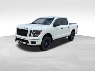 Used 2019 Nissan Titan SV w/ Midnight Edition image 1