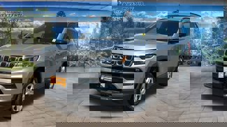 Certified 2024 Jeep Compass Latitude w/ Convenience Group image 1