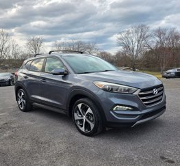 Used 2016 Hyundai Tucson Sport image 1