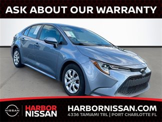 Used 2022 Toyota Corolla LE image 1