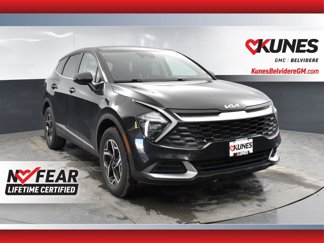Used 2023 Kia Sportage LX image 1