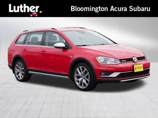 Used 2017 Volkswagen Golf Alltrack SEL image 1