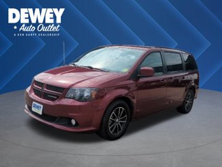 Used 2017 Dodge Grand Caravan GT image 1