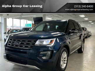 Used 2017 Ford Explorer XLT w/ Equipment Group 202A image 1