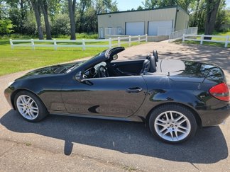 Used 2009 Mercedes-Benz SLK 300 image 1