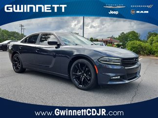 Used 2016 Dodge Charger SXT w/ Blacktop Package image 1