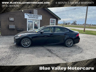 Used 2016 Lexus IS 300 AWD image 1
