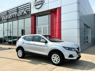 Used 2020 Nissan Rogue Sport S image 1