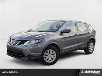 Used 2019 Nissan Rogue Sport S image 1